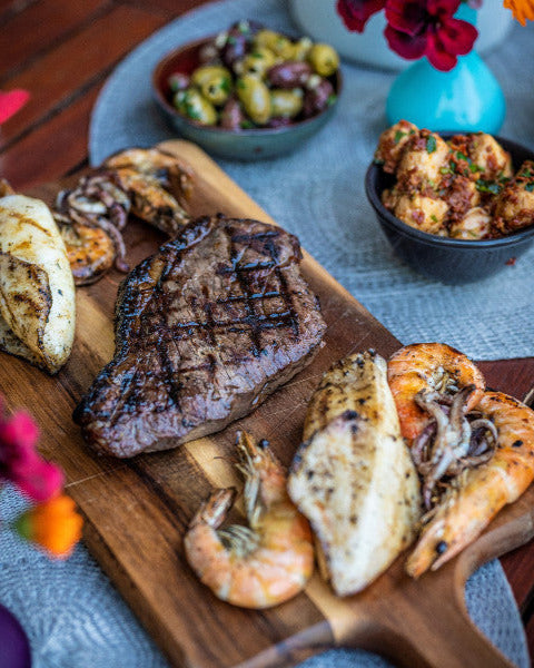 picanha Serviervorschlag auf einem Holzbrett, Unterschied tafelspitz und picanha, Rezeptideen